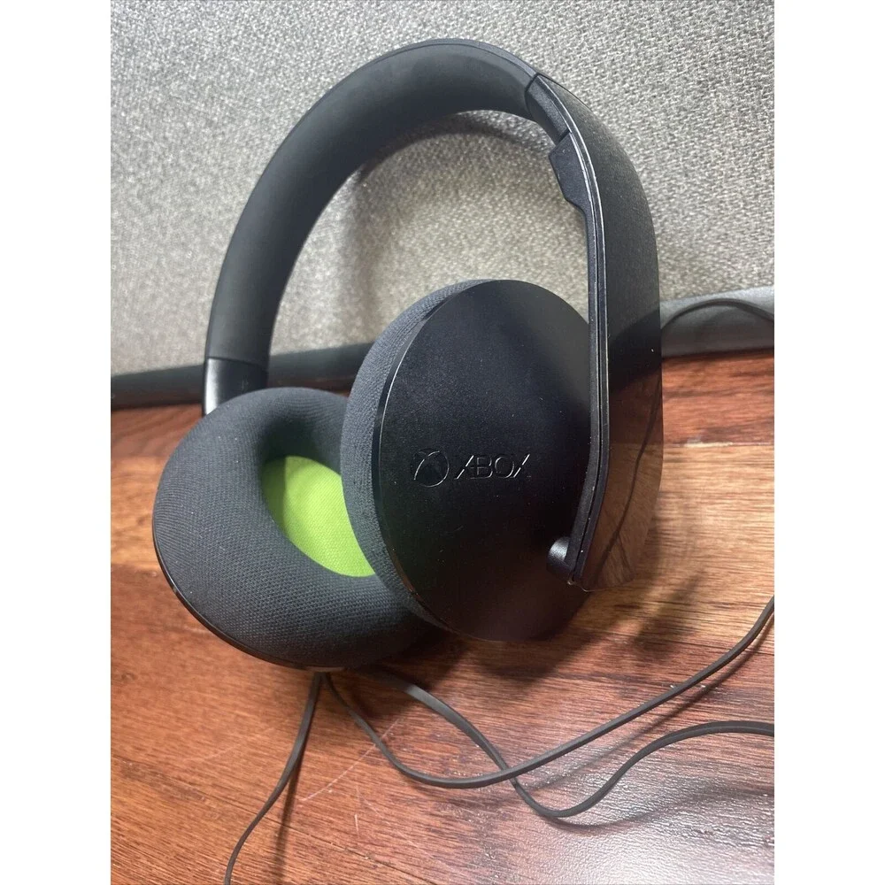 Official Xbox One / Series X Stereo Headset Genuine Black (No Adapter)